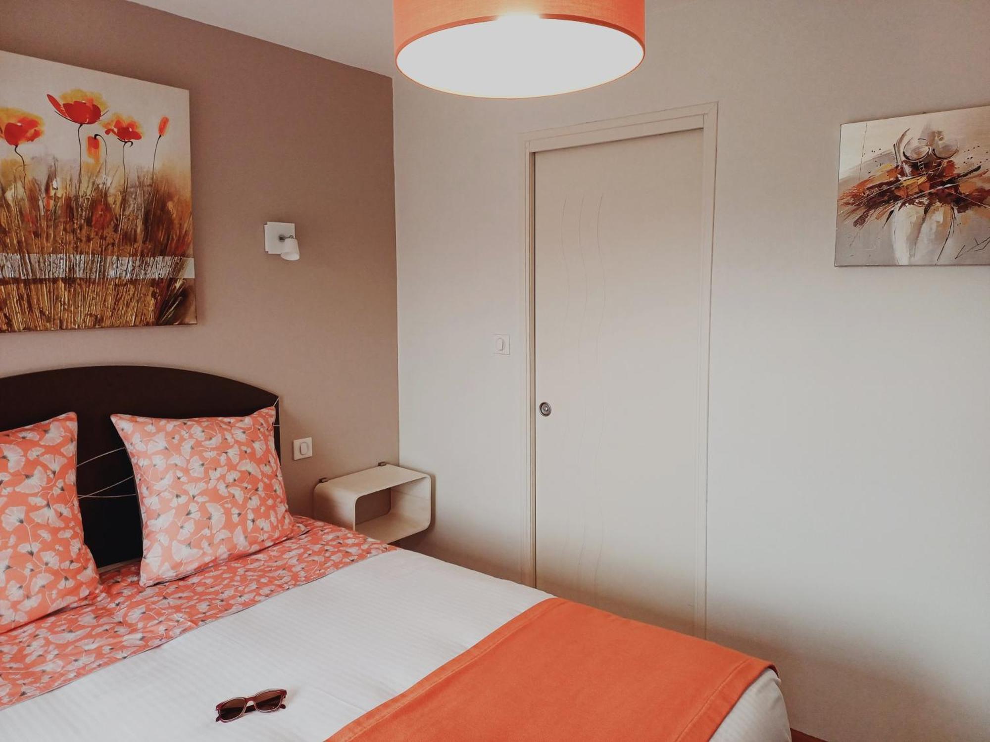 두아르느네 Les Terrasses Du Ris B&B 외부 사진