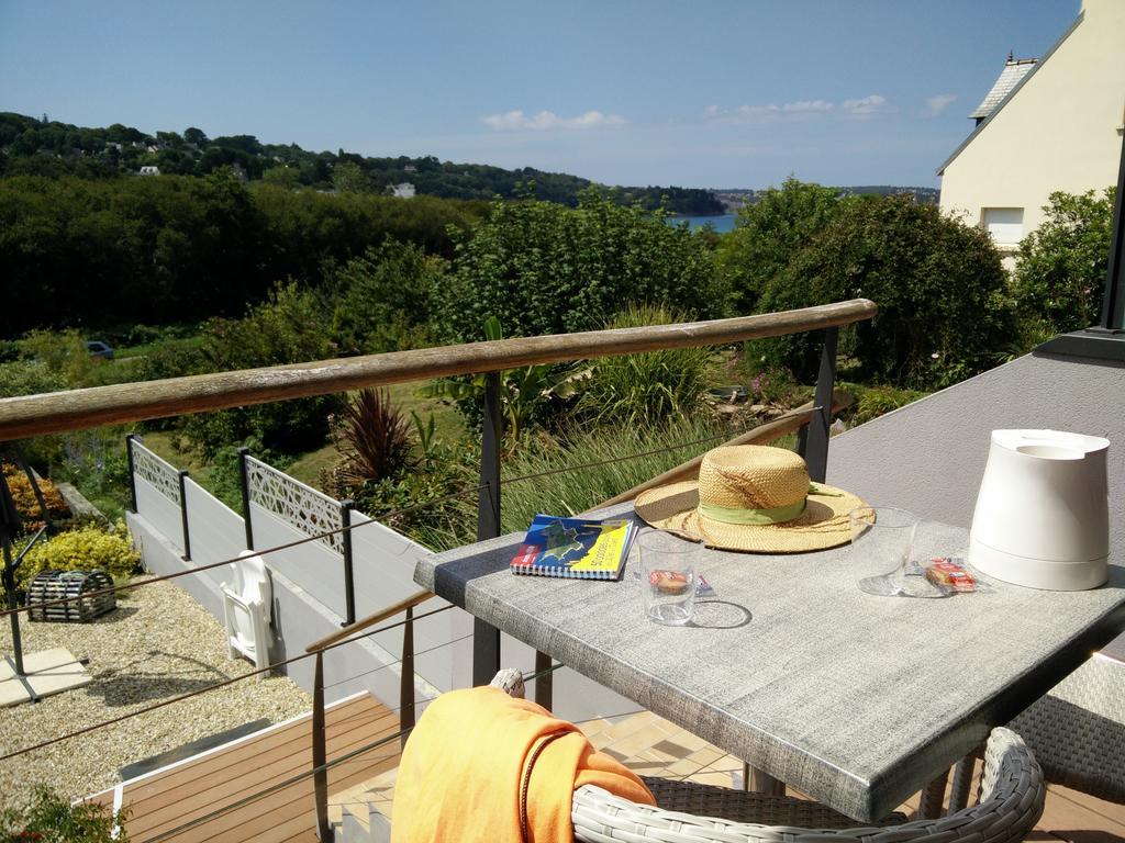 두아르느네 Les Terrasses Du Ris B&B 외부 사진